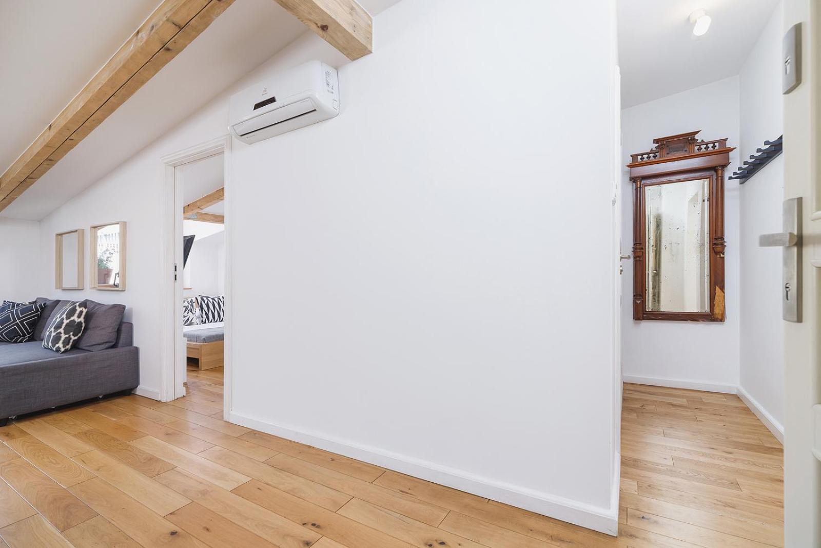 2 Bedroom Apartment With Terrace- Pilsudskiego 11 كراكوفيا المظهر الخارجي الصورة